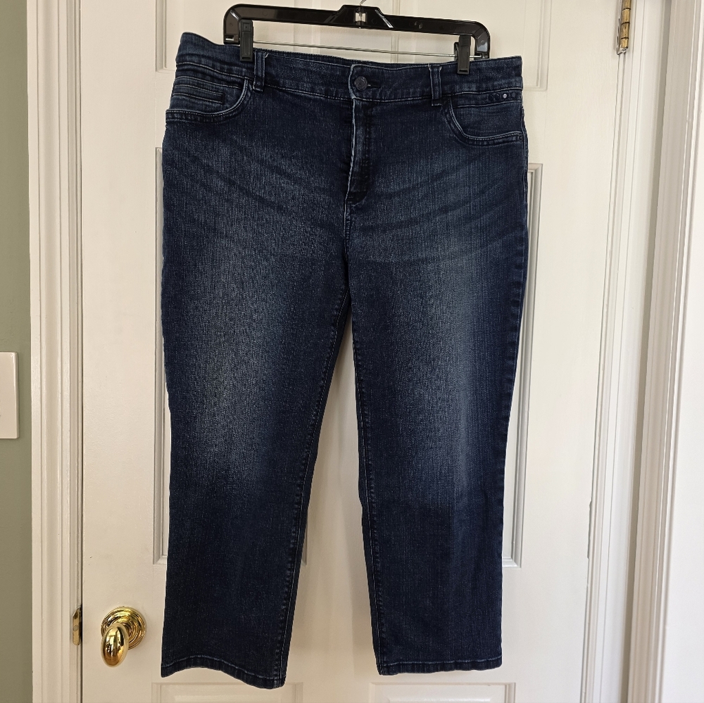 Chico's Deep Indigo 5-Pocket "So Slimming" Cropped Jeans (Sz 2.5/14)